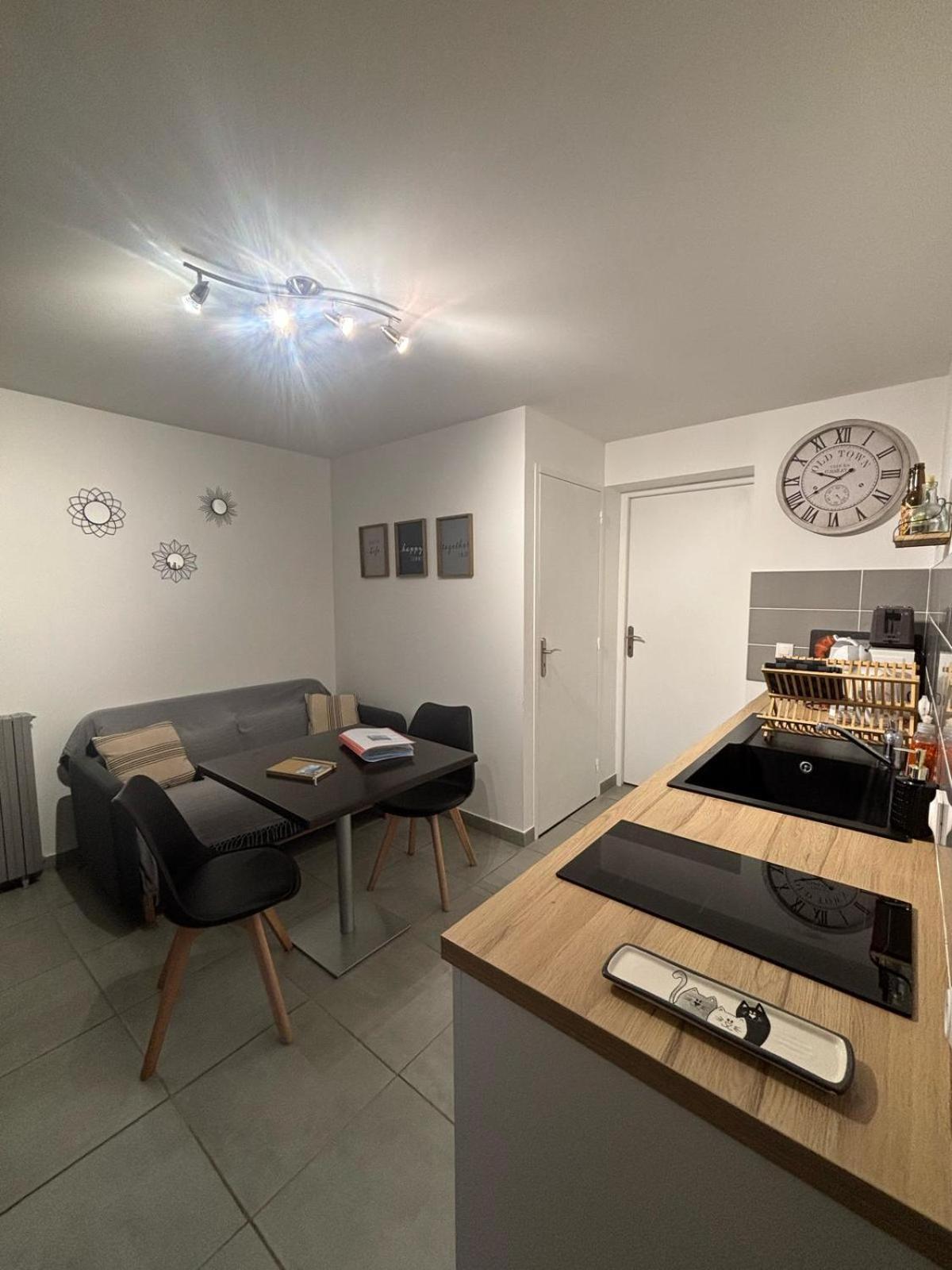 Appartement En Aveyron Aubin  외부 사진