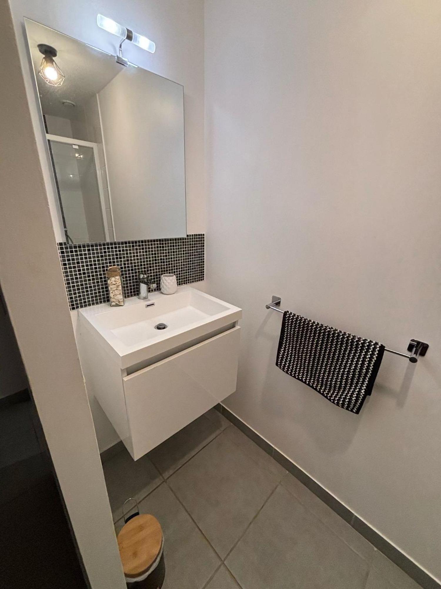 Appartement En Aveyron Aubin  외부 사진